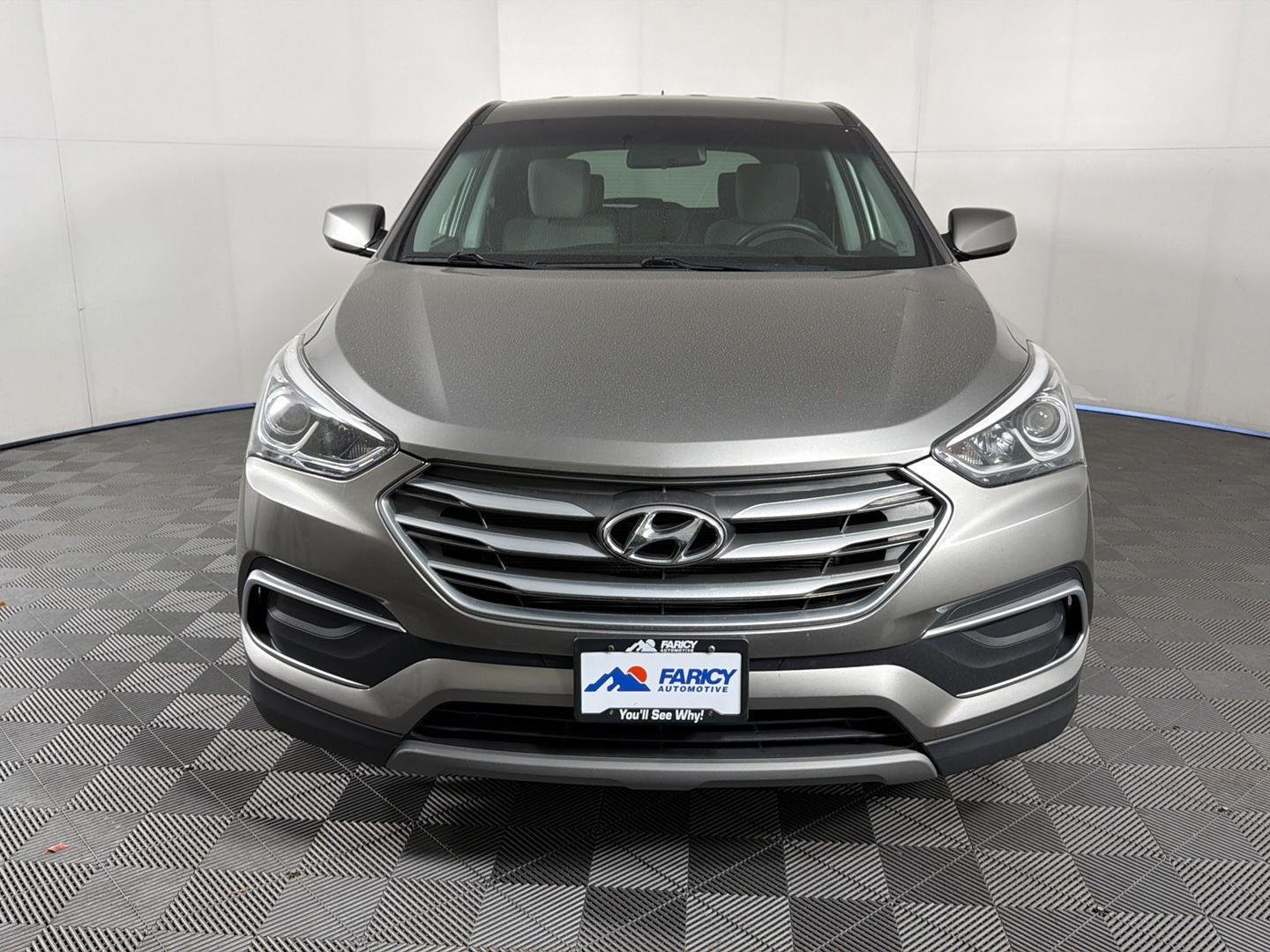 Used 2018 Mineral Gray Hyundai 2.4L image 6
