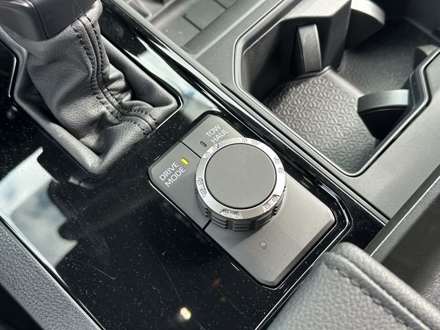 2026 Toyota Tundra SR5 - Photo 20