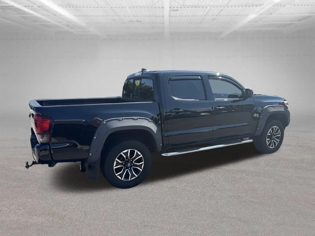 Used 2018 Black Toyota SR image 3