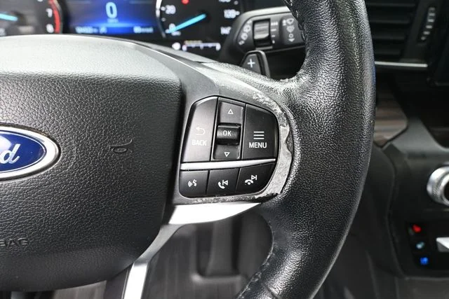Used 2020 Black Ford Limited image 23