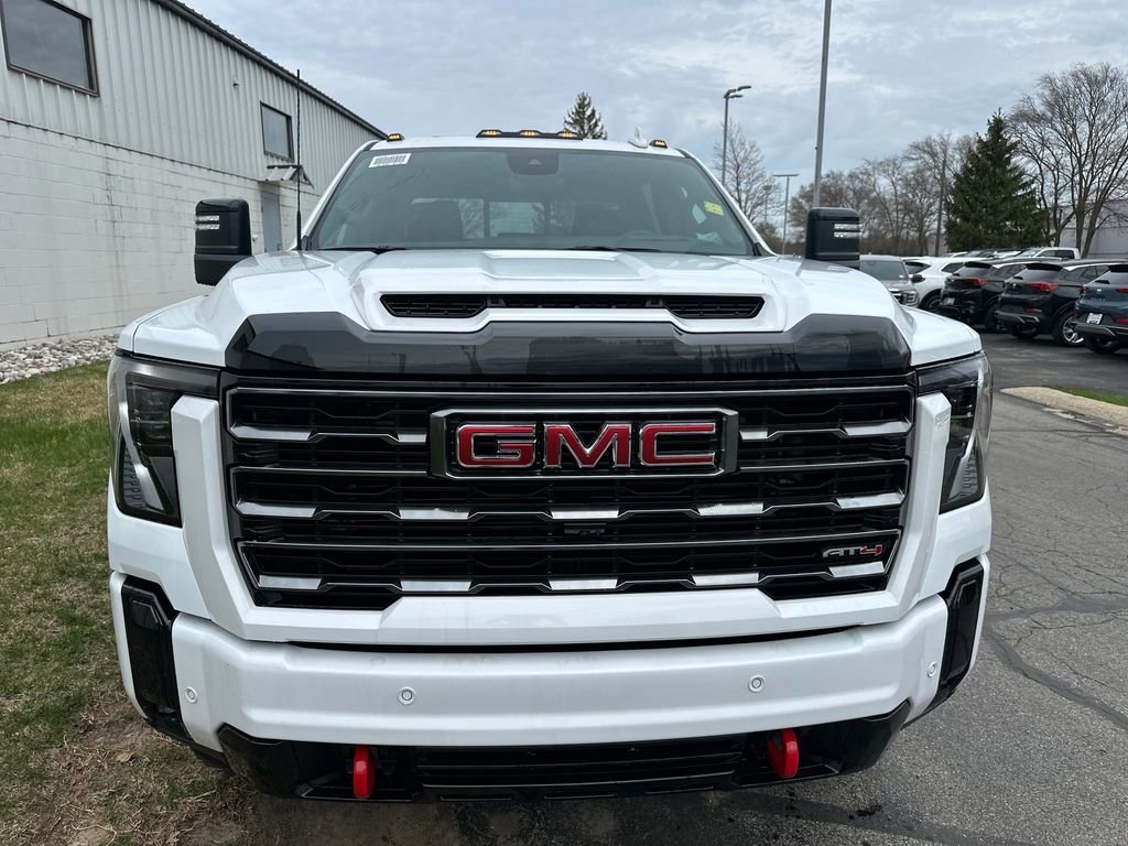2026 GMC Sierra 3500HD AT4 - Photo 8