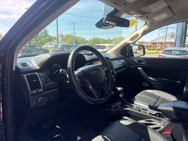 Used 2019 Black Ford Lariat image 9