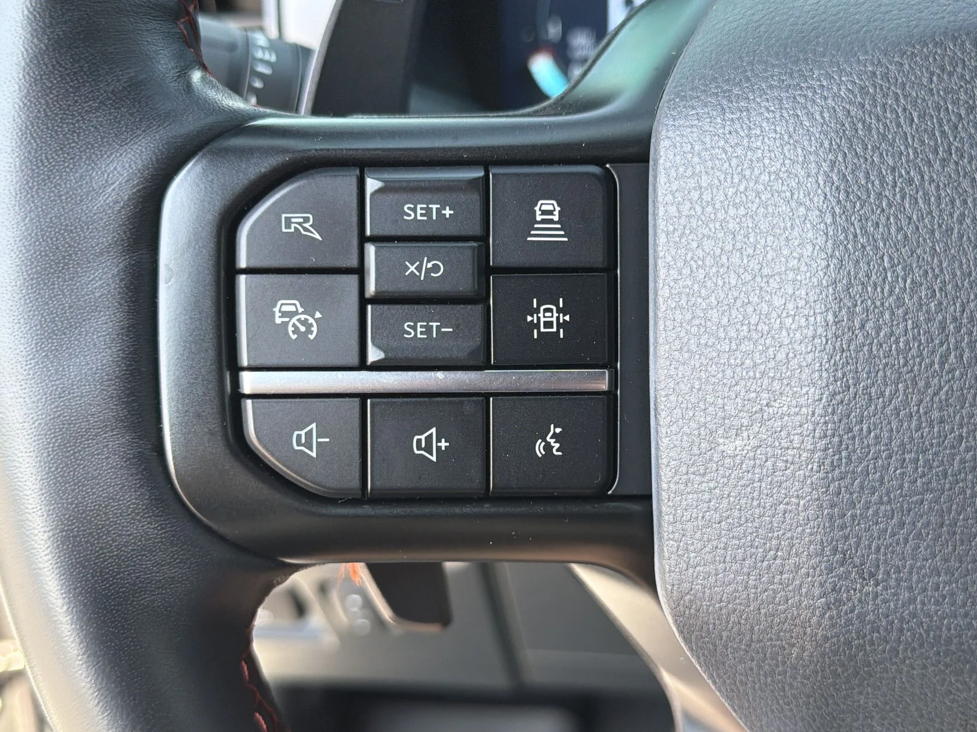 Certified Used 2024 Avalanche Ford Raptor image 15