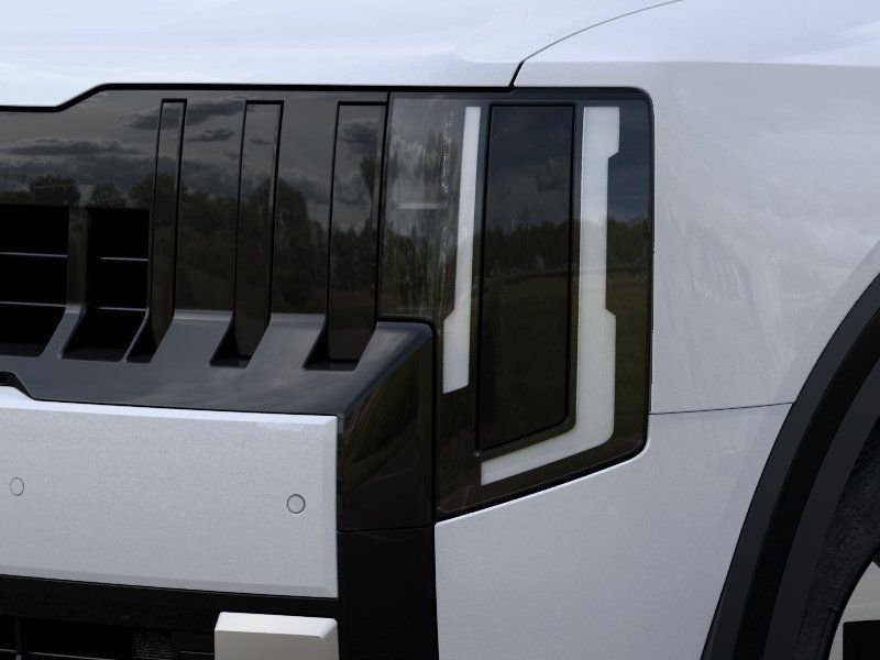 New 2027 White Kia EX image 10