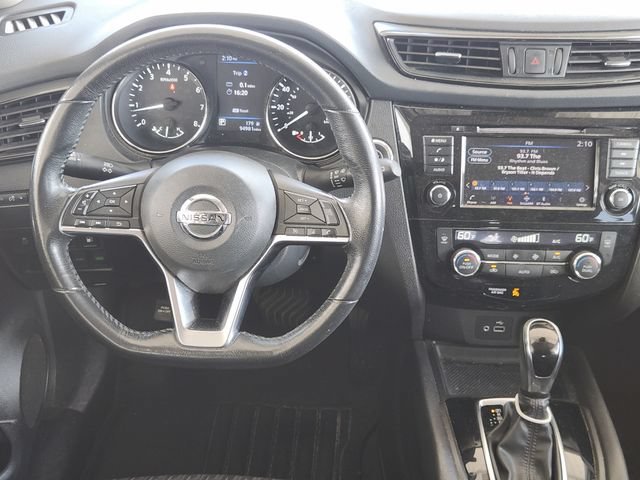 Used 2019 Gray Nissan SV image 27