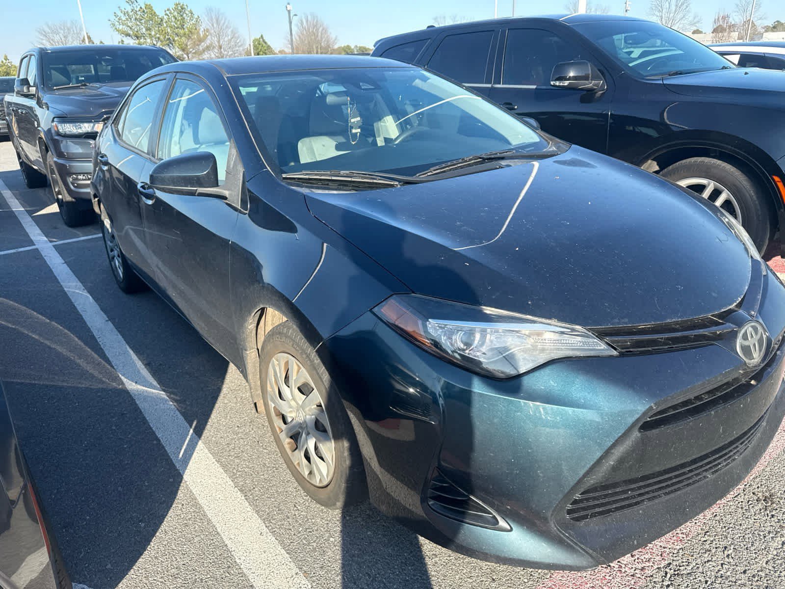 Used 2017 Toyota Corolla LE with VIN 2T1BURHE2HC833110 for sale in Little Rock, AR