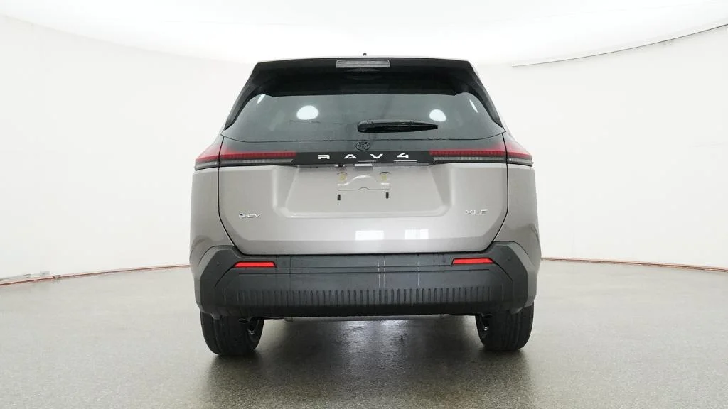 New 2026 Meteor Shower Toyota XLE Premium image 3