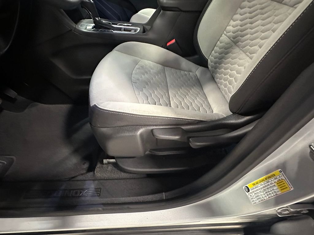 Used 2019 Silver Chevrolet LS image 20