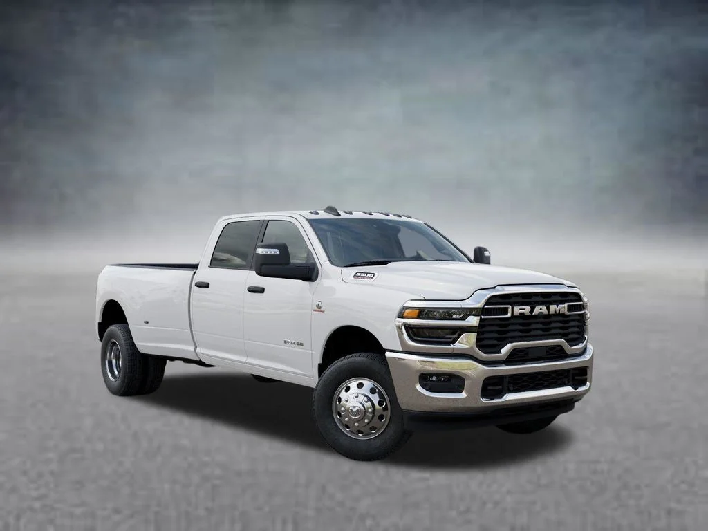 New 2026 Bright White Clear-Coat Exterior Paint RAM Big Horn image 5