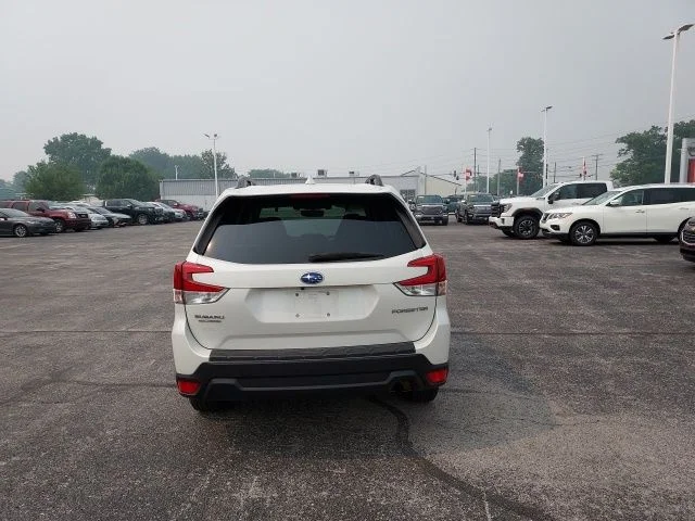 Used 2021 White Subaru Premium image 6