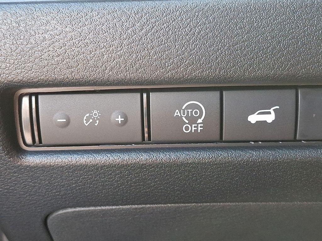 2026 Nissan Rogue — photo 18