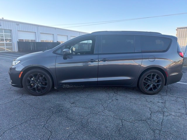 Used 2021 Gray Chrysler Touring image 3