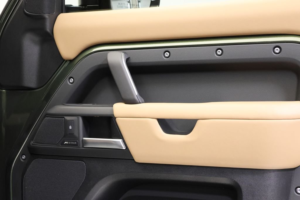 2026 Land Rover Defender S - Photo 37