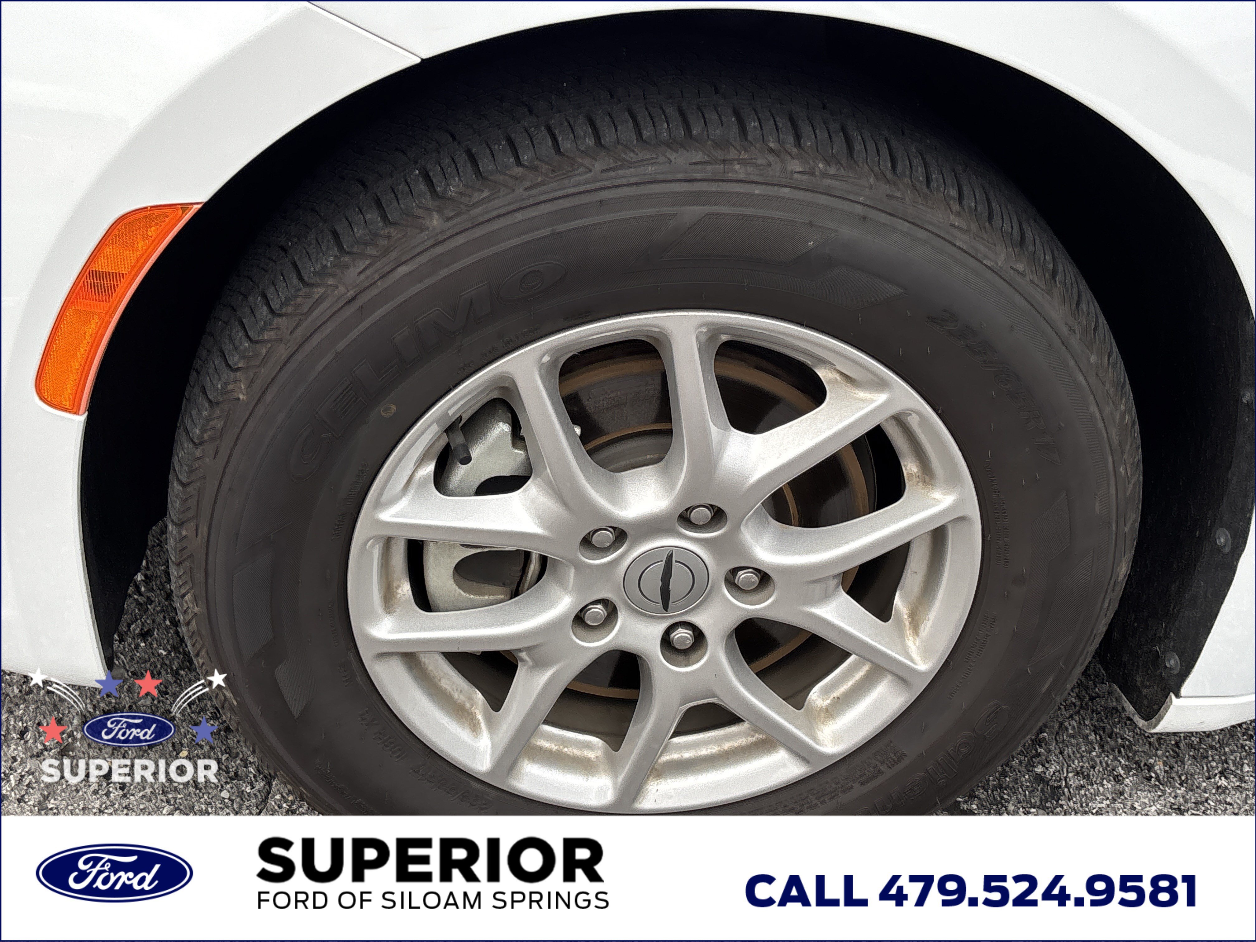 Used 2024 Bright White Clearcoat Chrysler Touring L image 14