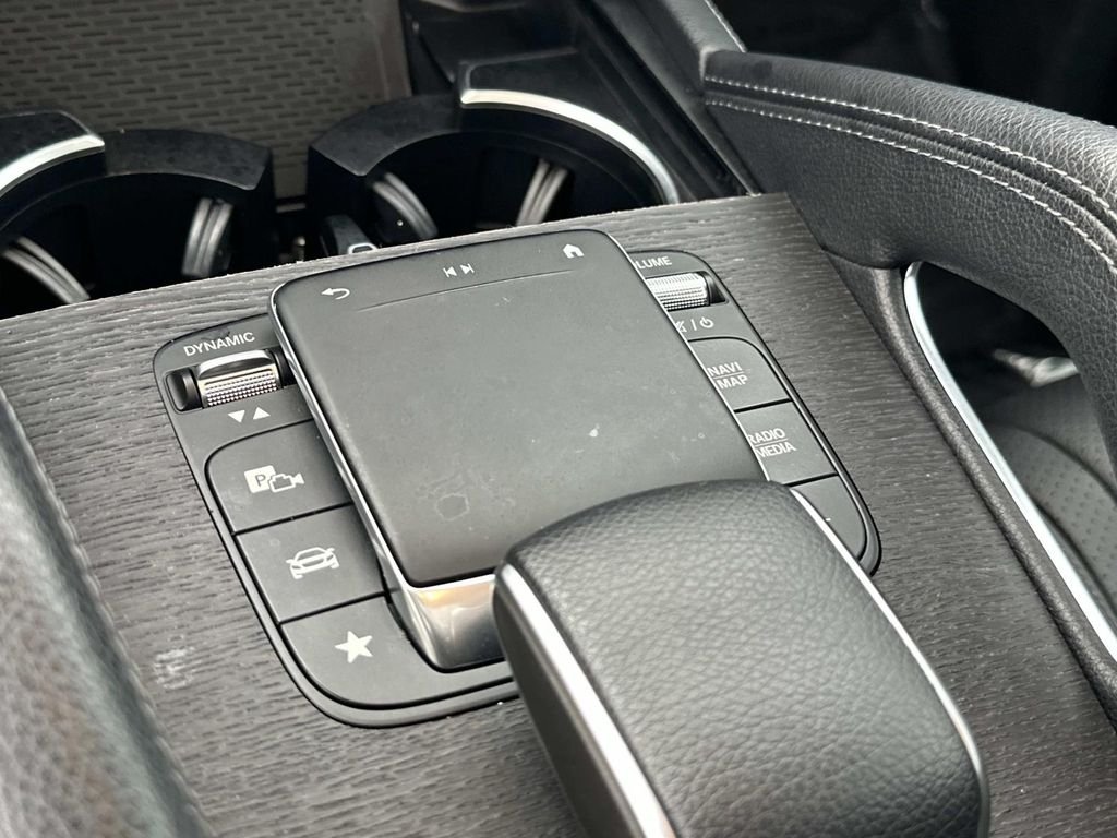 Used 2021 Black Mercedes-Benz GLE 350 image 22