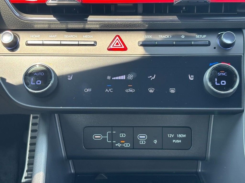 2025 Hyundai Sonata N Line - Photo 31