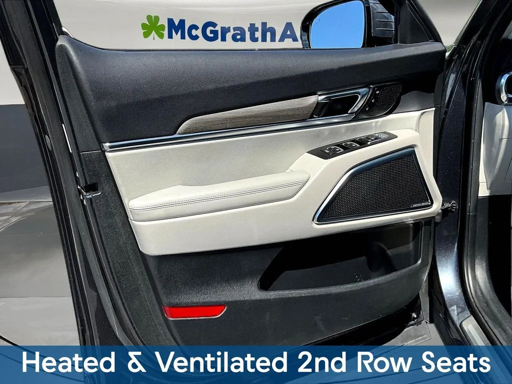 Used 2022 Gray Kia SX image 23