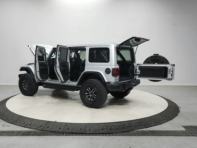 Used 2024 Silver Jeep Rubicon X image 13
