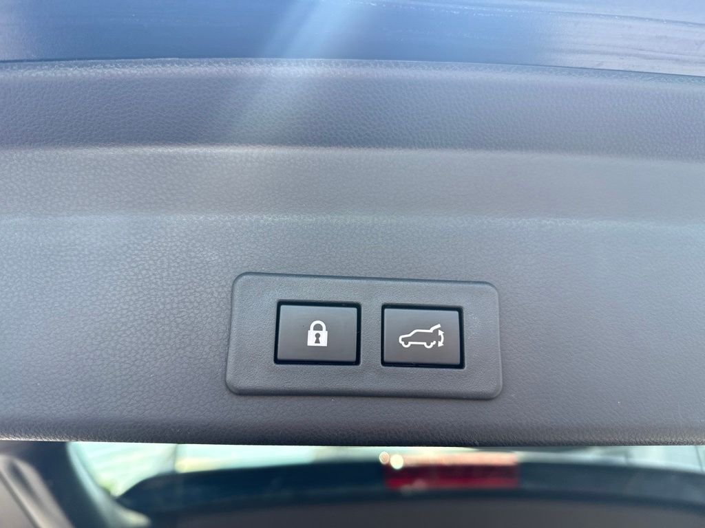 Used 2023 Black Subaru Limited image 16