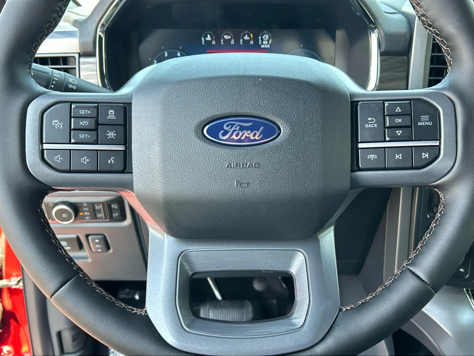 2025 Ford F-150 Lariat - Photo 33