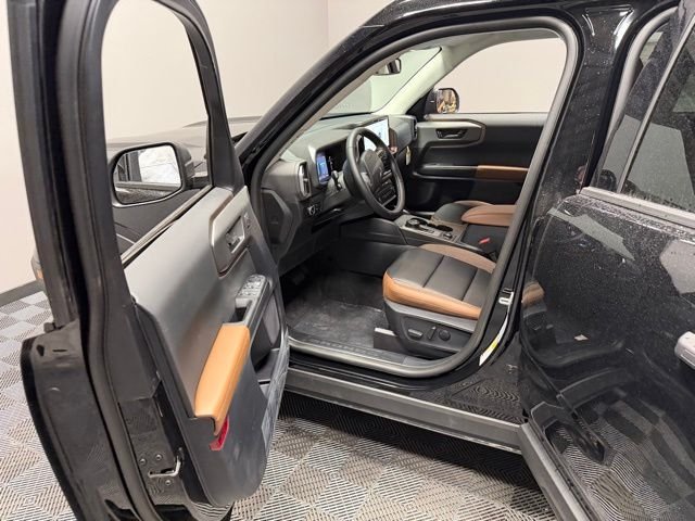 New 2026 Shadow Black Ford Outer Banks® image 14