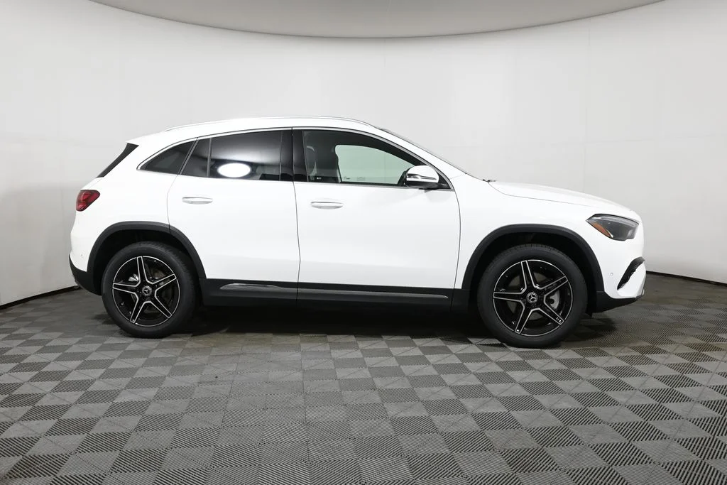 Used 2026 White Mercedes-Benz GLA 250 image 8