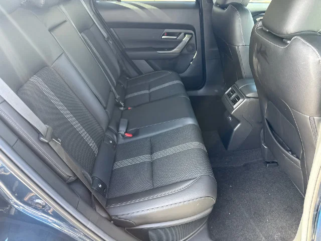 Used 2020 Black Land Rover S image 19