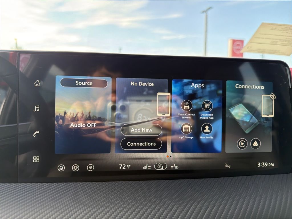 New 2026 Nissan Kicks SR 4D Sport Utility