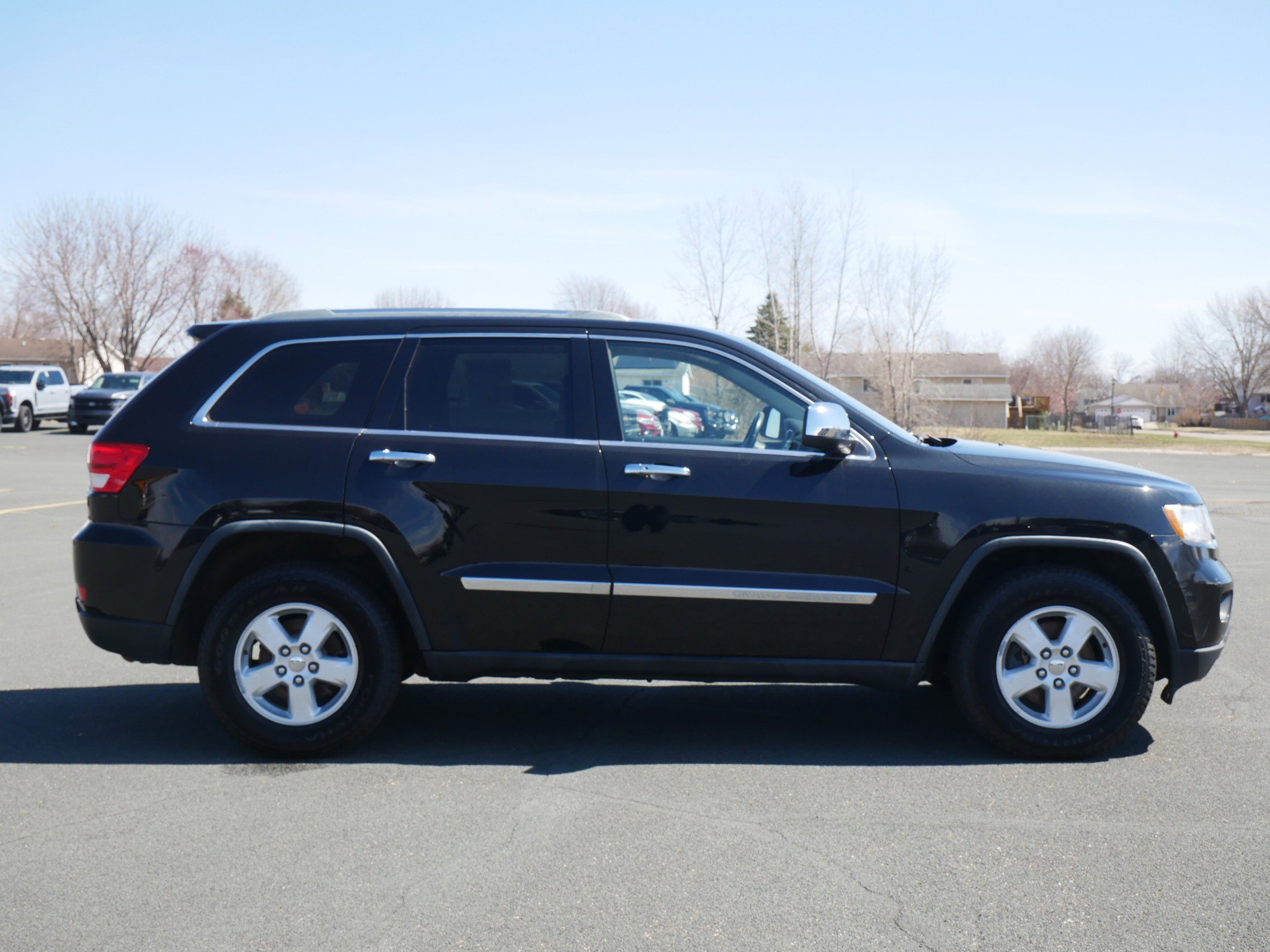2011 Jeep Grand Cherokee Laredo - Photo 6