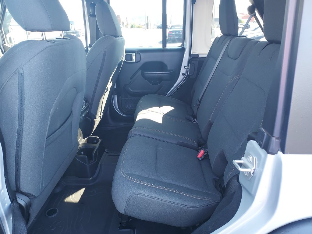 Used 2024 Silver Jeep Sport S image 14