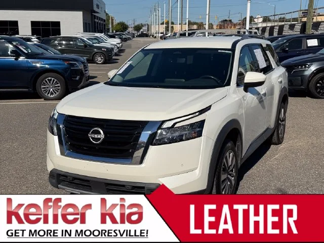 Used 2023 Pearl White Nissan SL image 1