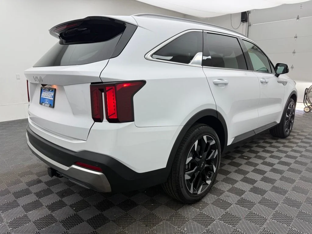 Used 2025 White Kia EX image 8
