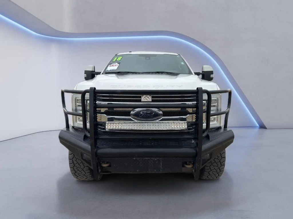 Used 2018 White Platinum Metallic Tri-Coat Ford LARIAT image 8