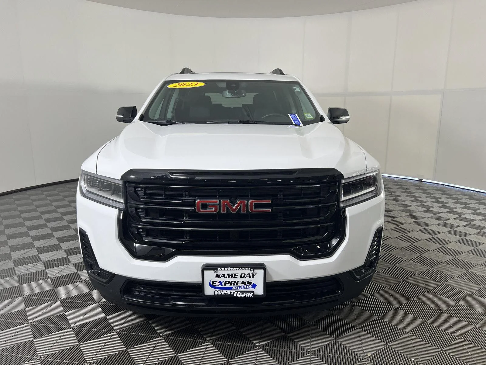 Used 2023 Summit White GMC SLT image 10