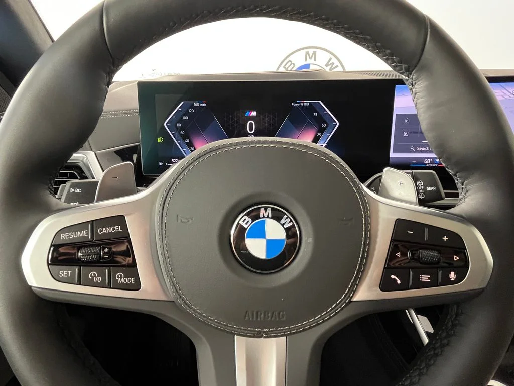 Used 2027 White Metallic BMW xDrive40i image 17