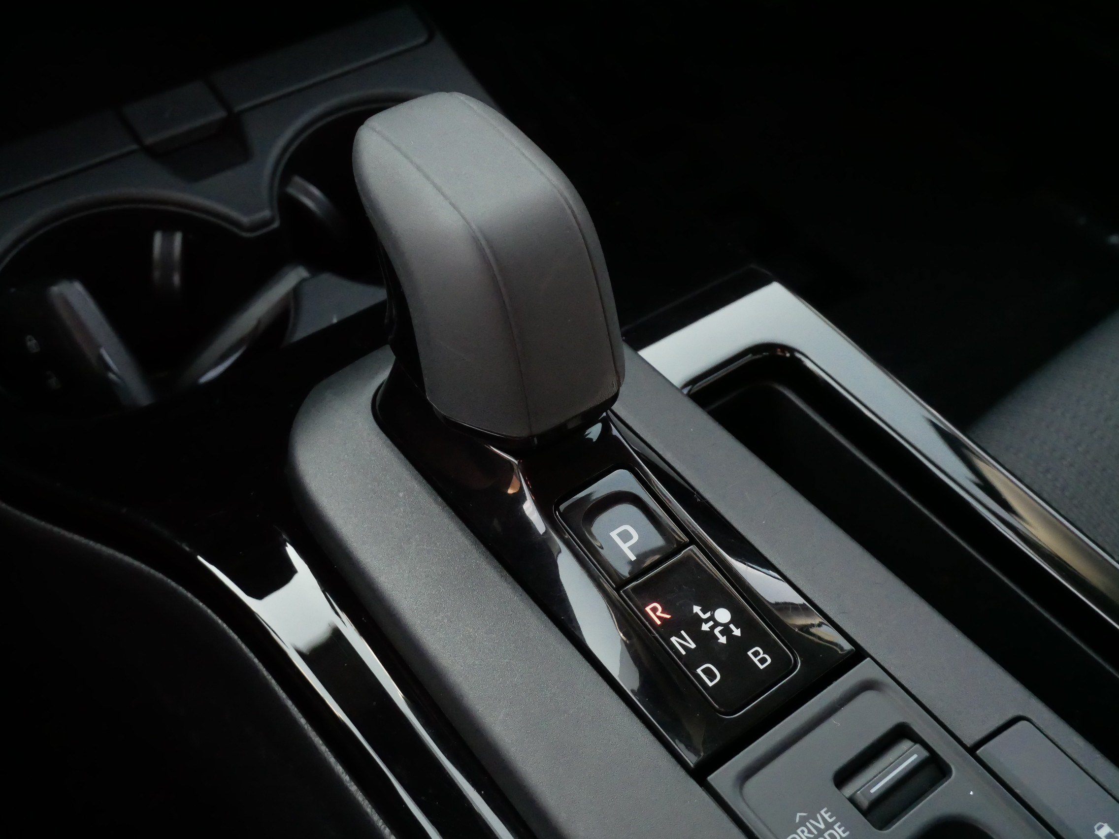 Certified Used 2025 CUTTING EDGE Toyota LE image 25