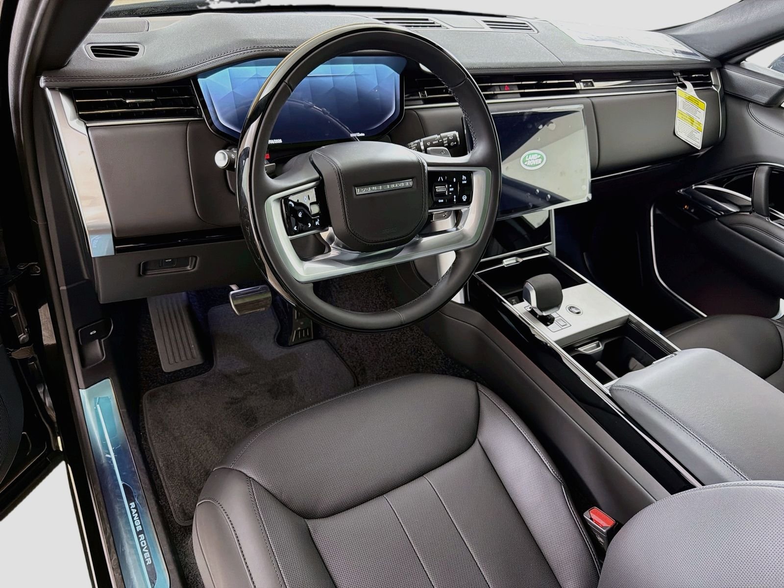 New 2026 Santorini Black Land Rover SE image 10