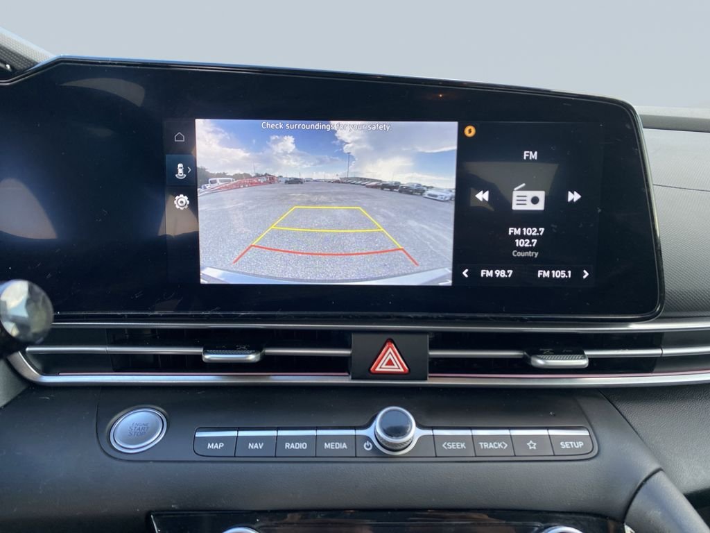 2025 Hyundai Elantra SEL - Photo 24