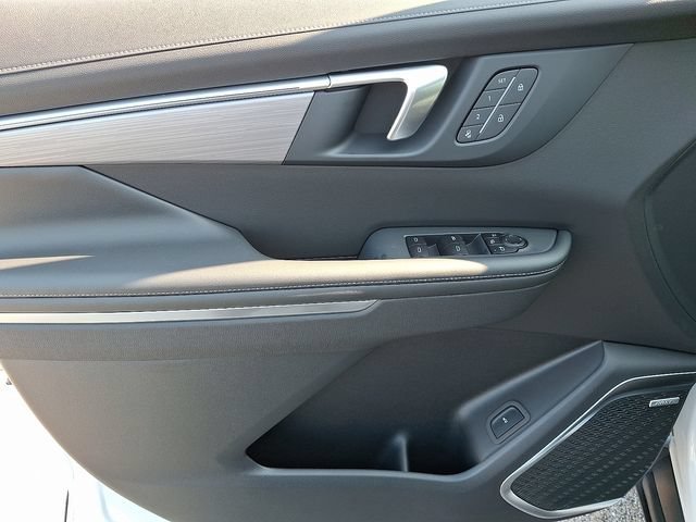 2026 Buick Enclave Preferred - Photo 12
