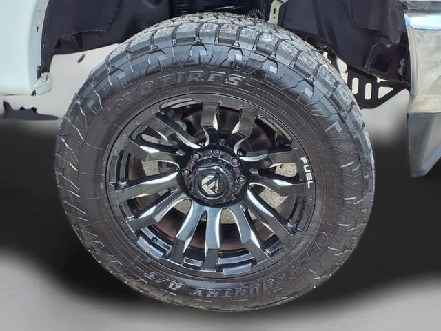 Used 2020 White Ford Lariat image 9