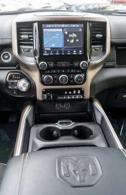 Used 2022 Silver Ram Laramie image 16
