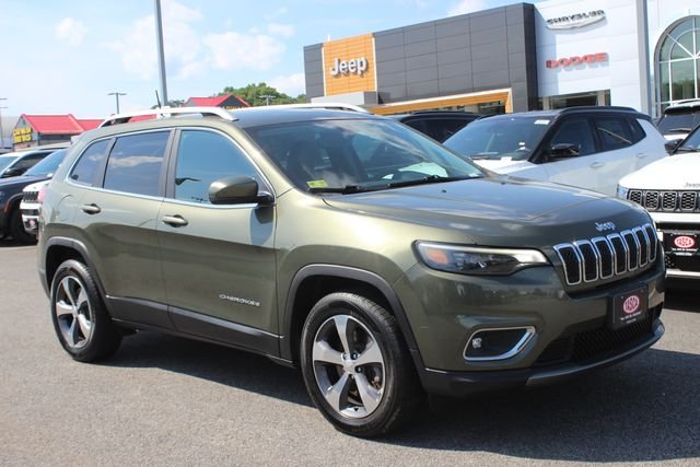 Used 2019 Green Jeep Limited image 1