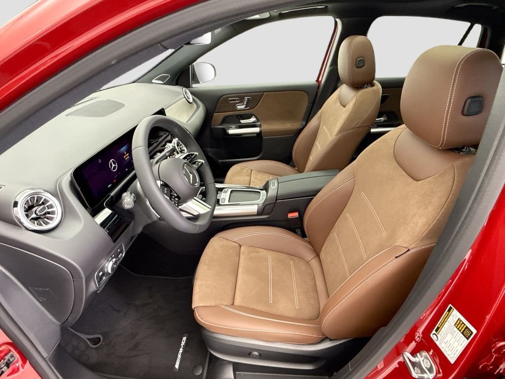 New 2026 MANUFAKTUR Patagonia Red Metallic Mercedes-Benz GLA 250 image 17