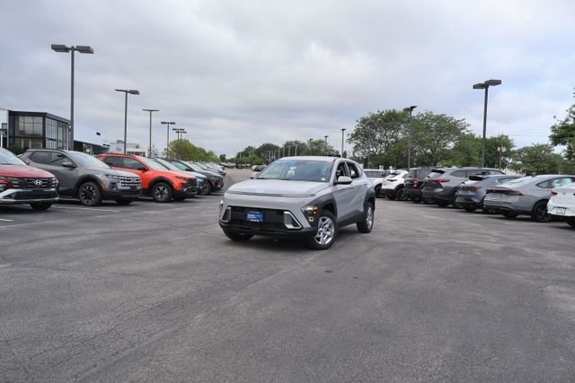Used 2026 Gray Hyundai SE image 2