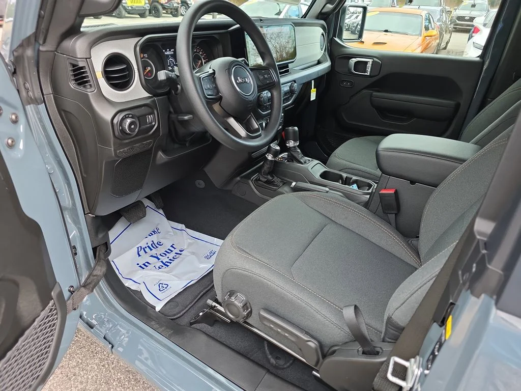 2026 Jeep Wrangler 2-Door Sport - Photo 10