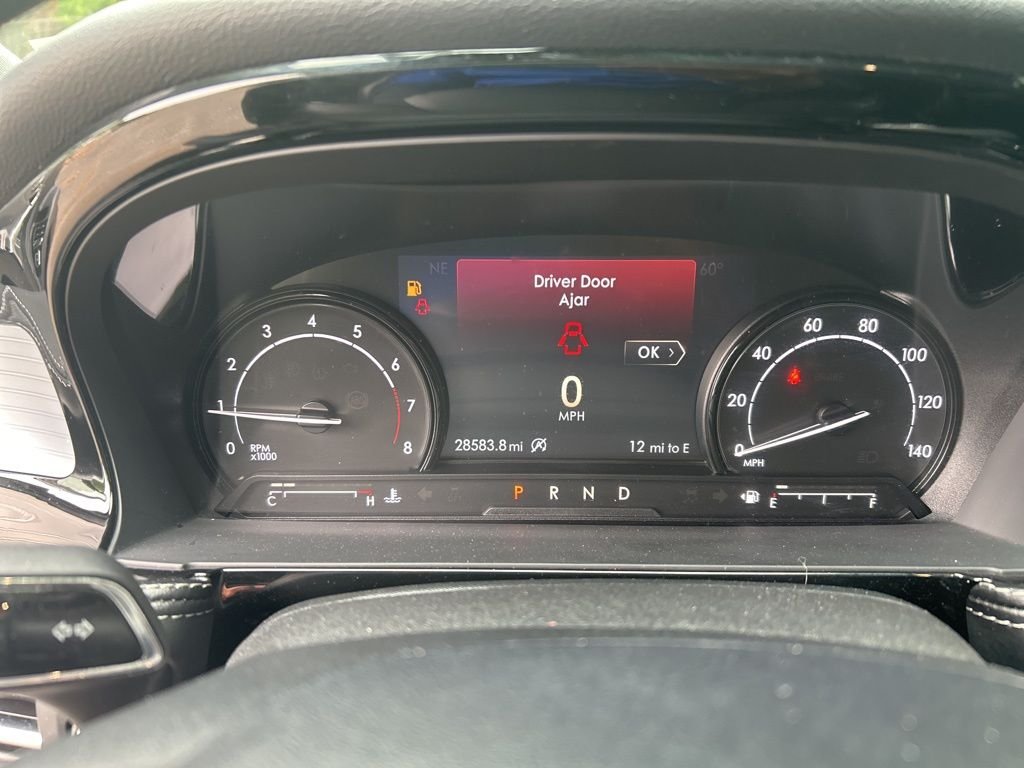 Used 2022 Gray Lincoln Standard image 20