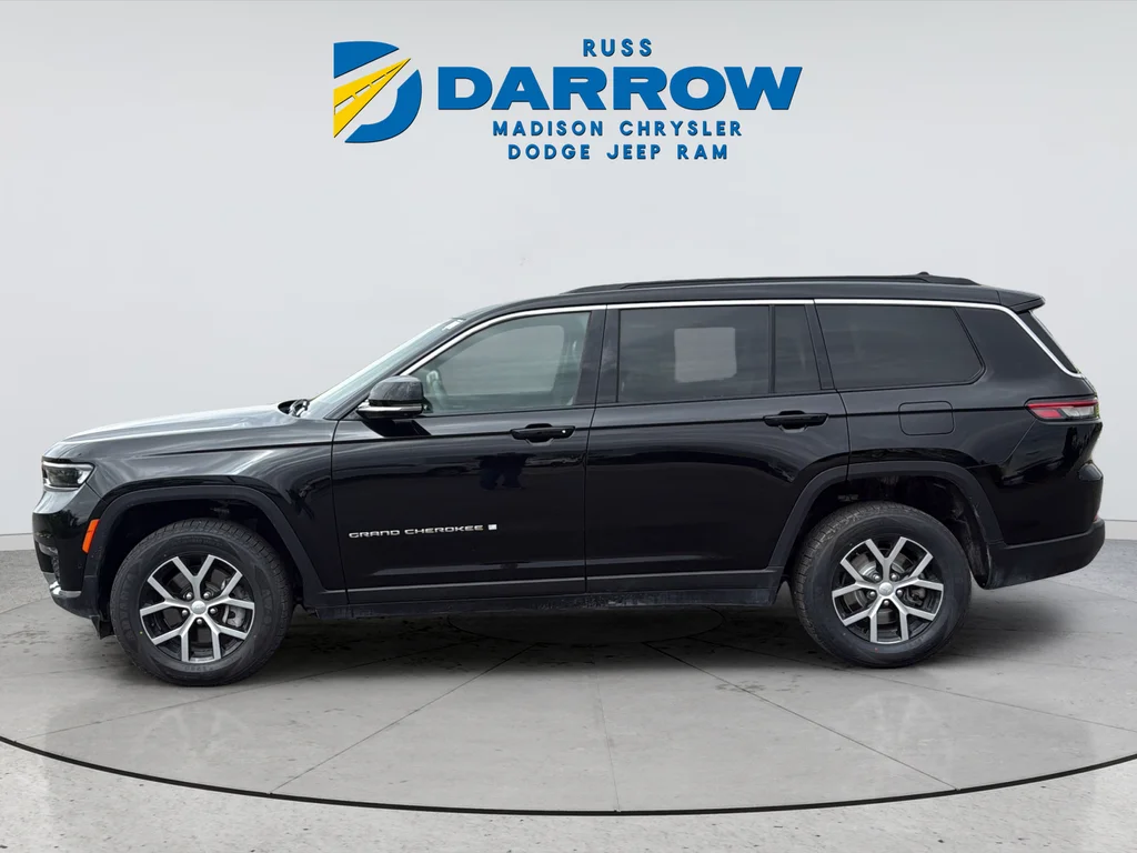 Used 2024 Black Jeep Limited image 2