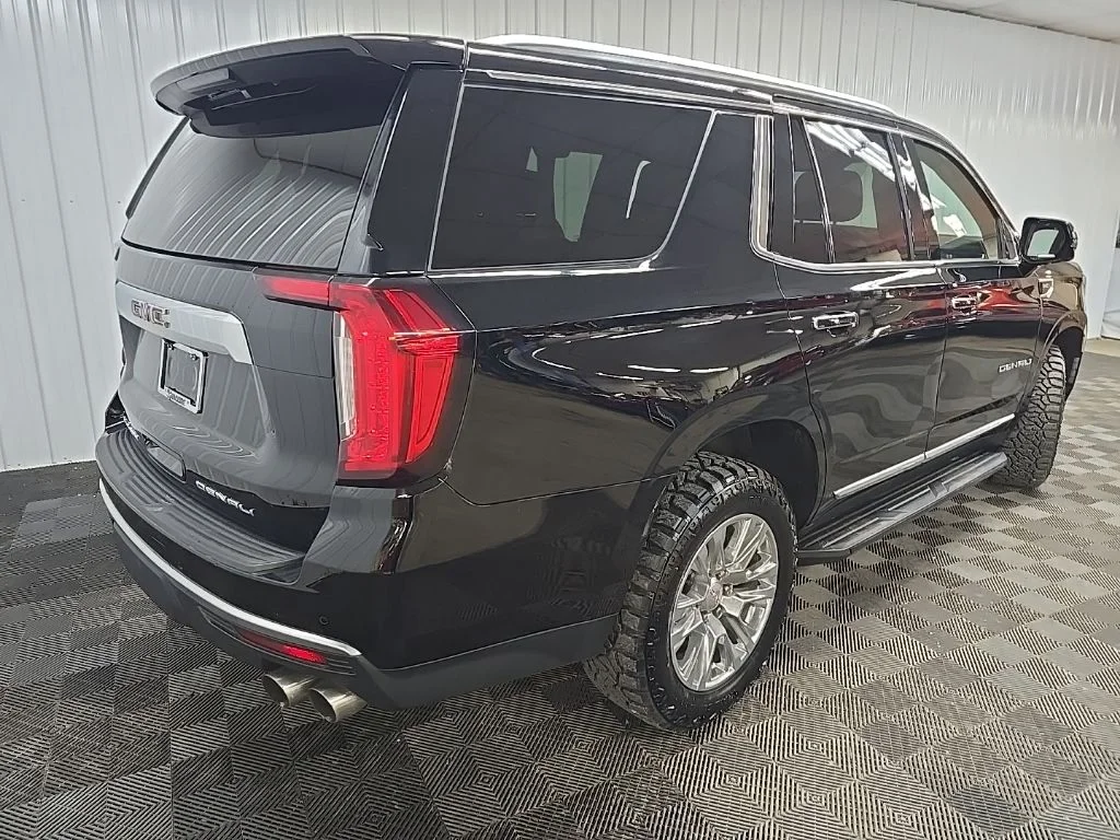 Used 2021 Black GMC Denali image 10