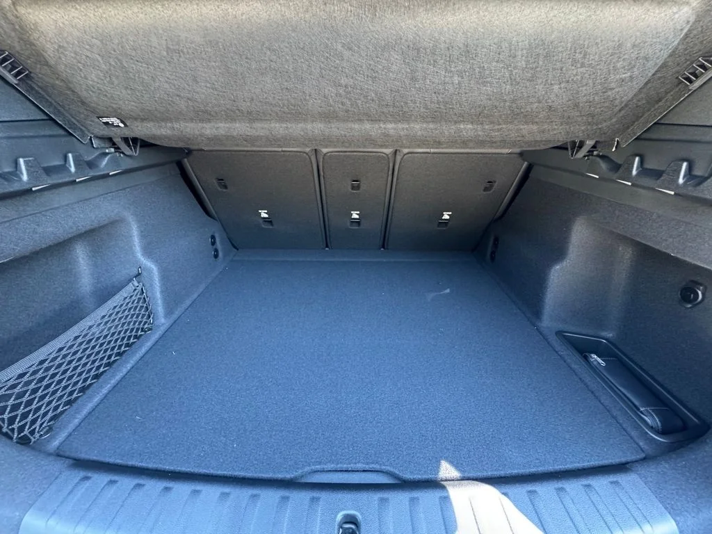 2026 BMW X1 28i - Photo 17