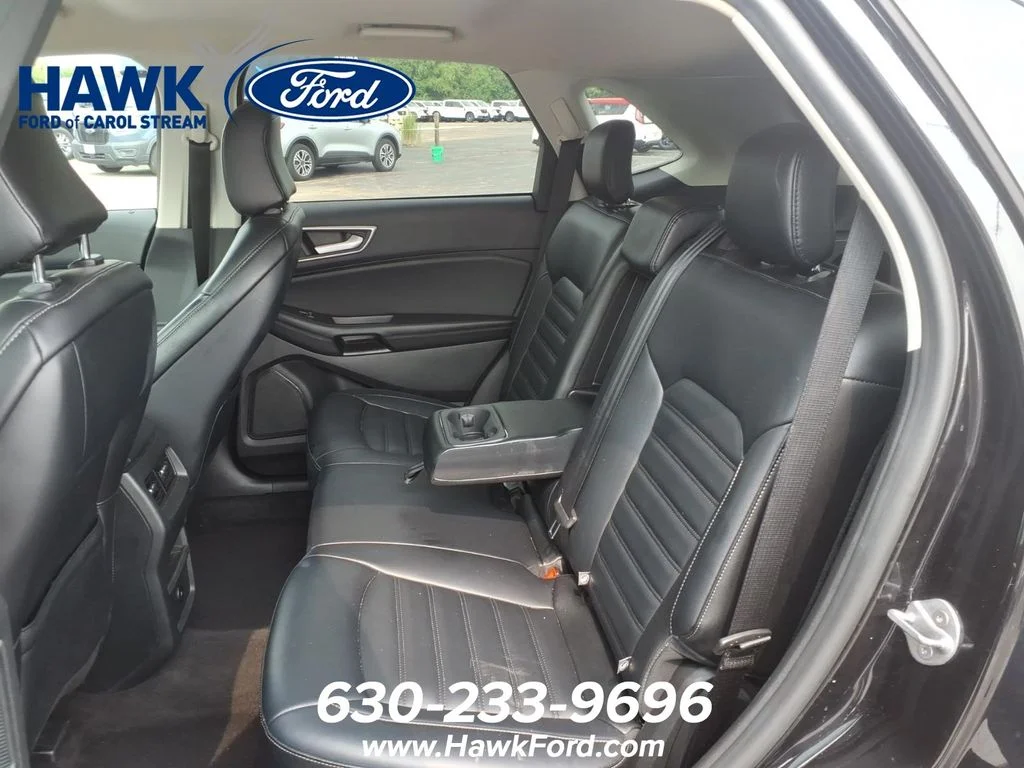 Used 2024 Black Ford SEL image 31